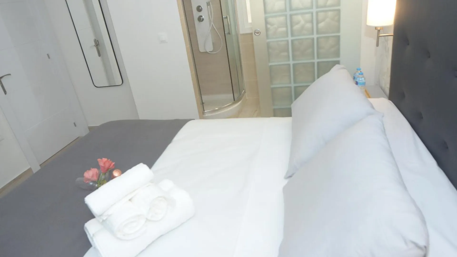 Gasthuis Alojamiento Beethoven Luxury Málaga