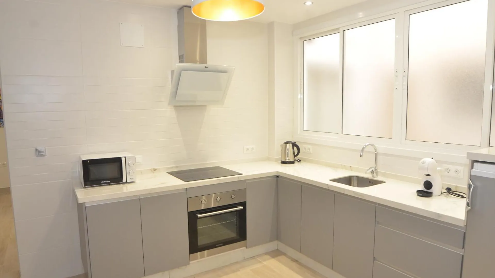 Alojamiento Beethoven Luxury Málaga 0*,