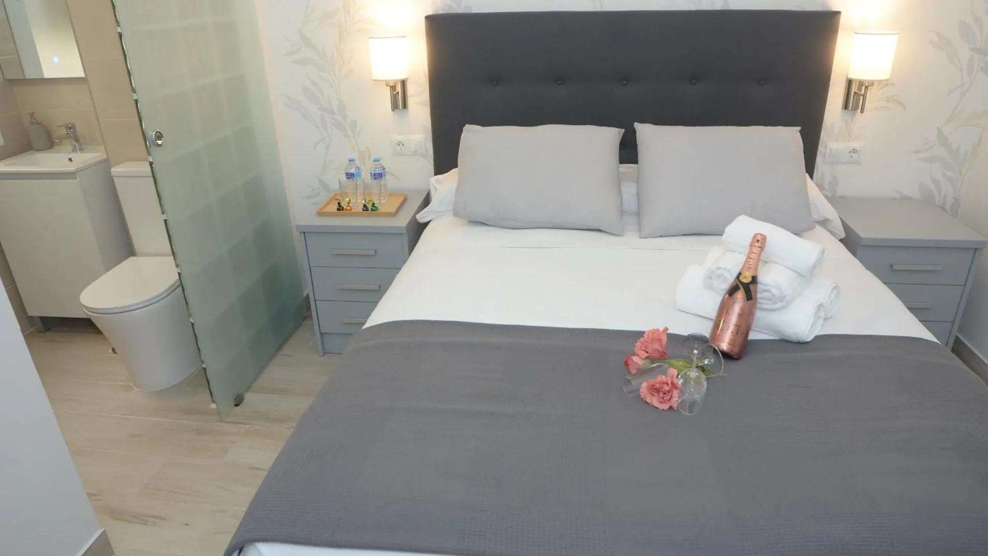 Alojamiento Beethoven Luxury Málaga 0*,