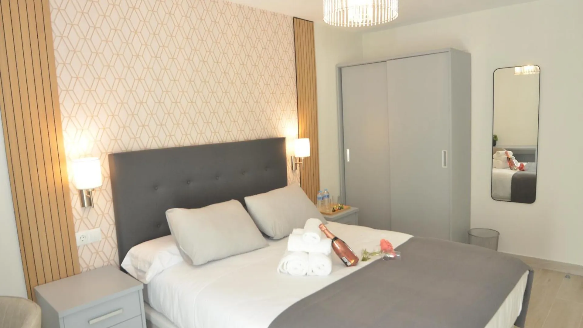 Gasthof Alojamiento Beethoven Luxury Málaga