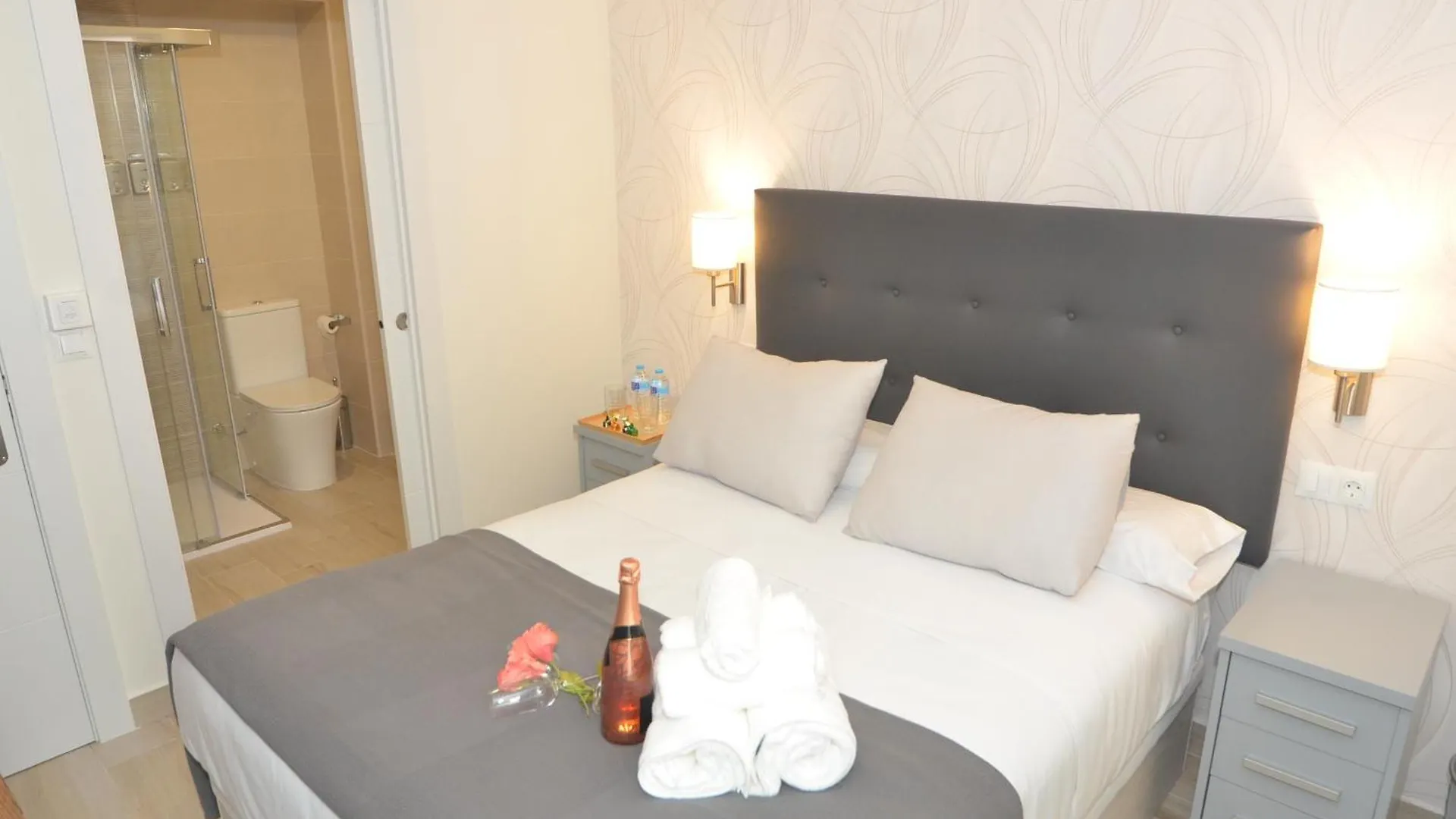 Gasthof Alojamiento Beethoven Luxury Málaga Spanien