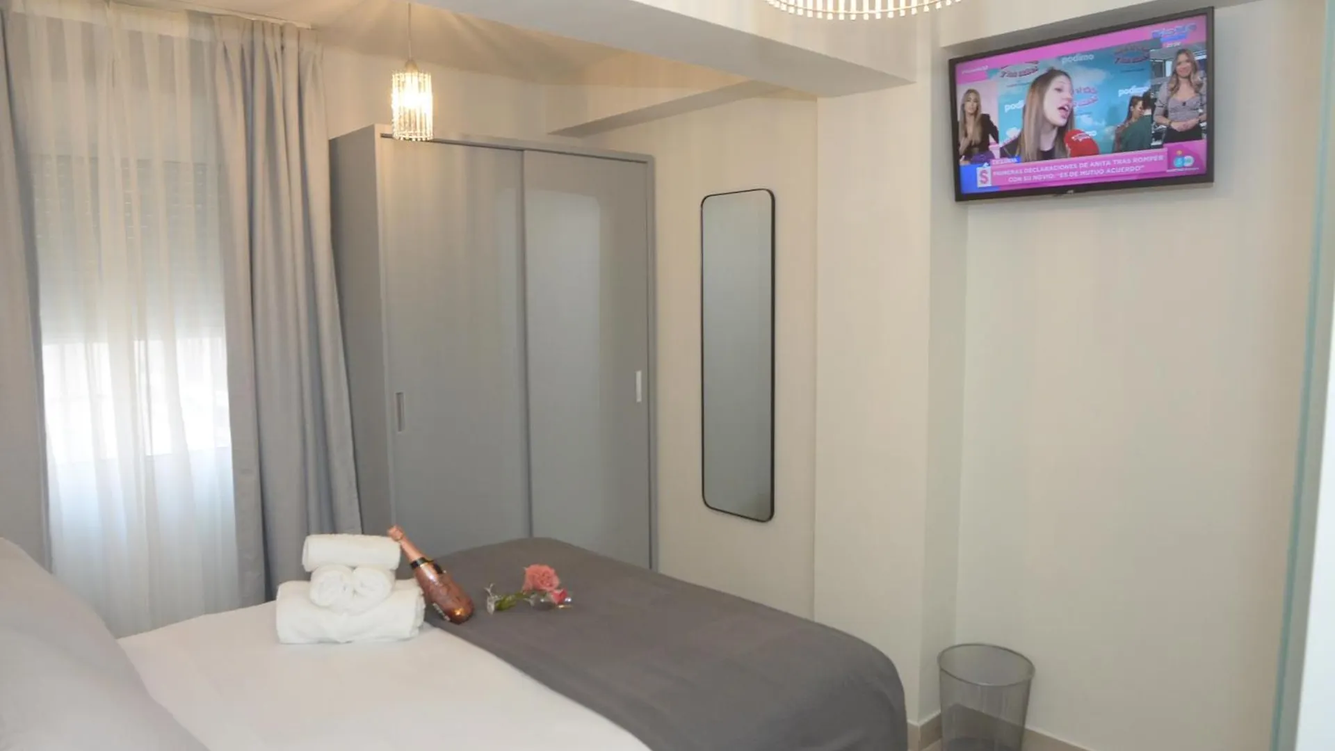 Guest house Alojamiento Beethoven Luxury Malaga